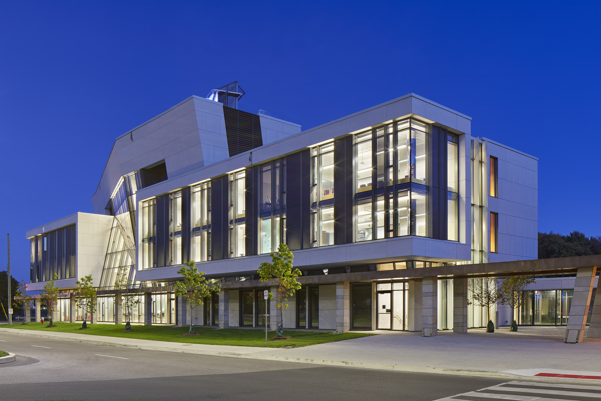 McEwen Graduate Study & Research Building